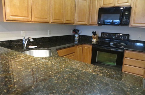 Parole Apartment | HUGE DISCOUNTS FOR STAYS BY THE WEEK AND MONTH! 1ST CLASS AMEMITIES!