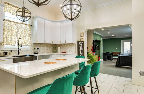 Woodruff House | Huge Group Retreat Near Woodruff BMW & Greenville!