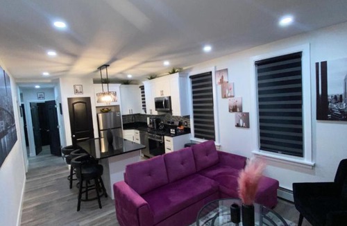 East Flatbush House | Hugh's and Nora's Place to stay