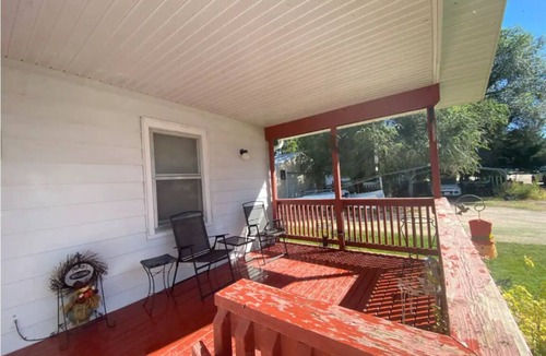 Palisade House | Hunters Welcome
