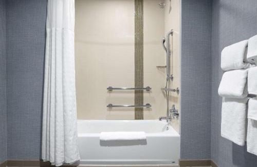 Iowa City Hotel | Hyatt Place Iowa City Downtown