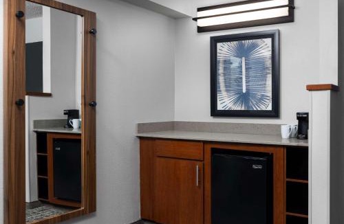 Mount Laurel Hotel | Hyatt Place Mt. Laurel