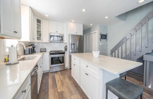 Townsend's Inlet Condo | Immaculately Kept Home in South End of Sea Isle