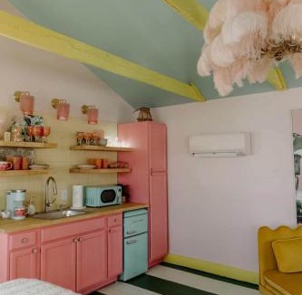 Tracy City House | Incomparable Charm: Find Your Peaceful Haven in Tracy City's Most Unique Cabin
