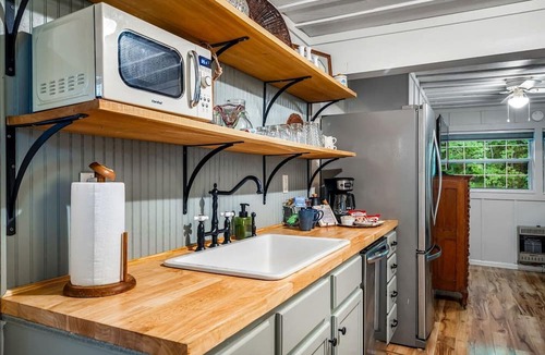 Cloudland Cottage | Incredible Secluded Cottage in Cloudland, Georgia