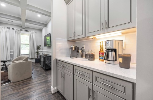 Weddington House | Incredibly Elegant-Luxe/Cozy Mountain style Winter Escape- 5 Kings- South CLT!
