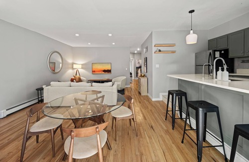 Boerum Hill Apartment | Indoor–Outdoor Garden Home/Prime BoCoCa Location