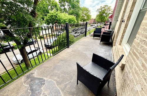 Chicago Apartment | Industrial Loft 2BR + DRUM KIT + Exposed Brick + 2 Private Decks & Lush Backyard