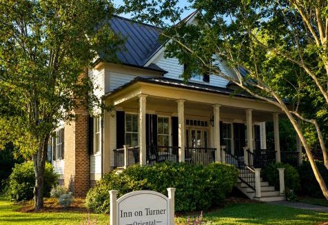 Oriental Hotel | Inn on Turner