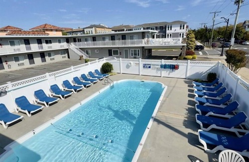 North End Condo | Instant Beach Vacation- book fun and convenience.