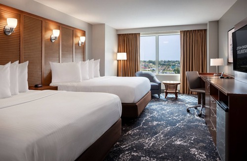 Washburn Hotel | Isle Casino Hotel Waterloo - A Caesars Rewards Destination