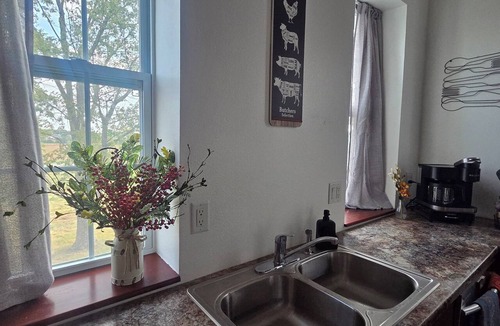 Langworthy Condo | It's a Brick.House - Family sized condo right outside beautiful Cascade!