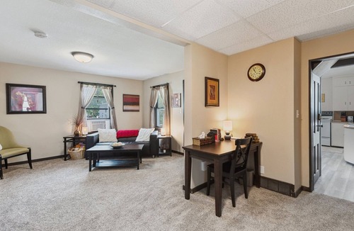 Lake City Apartment | Jasmine Apartment - 3 Blocks from Lake Pepin