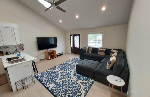 Keansburg House | Jersey Shore Beach House Located 2-blocks to the Beach
