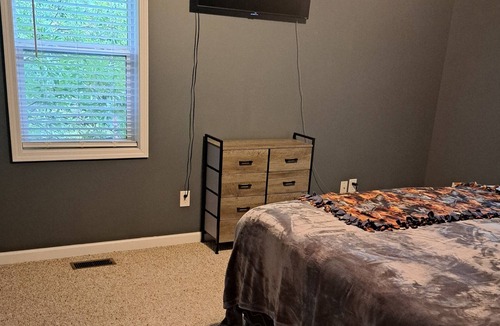 Wedowee House | Just Expanded to 3 bdrs/3 baths Pre-season Special 10% off if booked by 4-15-'24