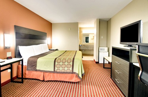 Millbrook Hotel | Key West Inn - Millbrook