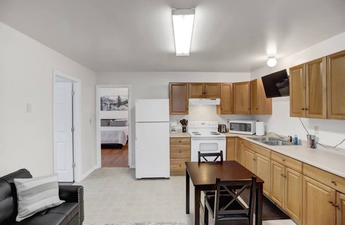 Halifax Apartment | King and Queen Suite Room 205 at Halifax Inn