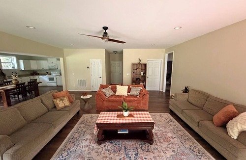 State Park House | Kingdom Oaks Rest and Retreat Guest House