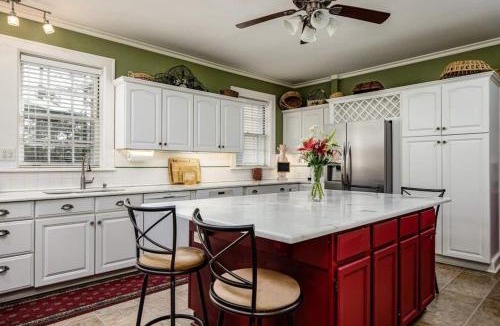 Southern Pines Villa | Knollwood Manor - The Historic Mid Pines Mansion