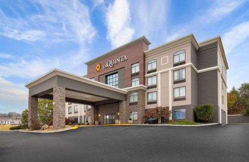 Kodak Hotel | La Quinta by Wyndham Sevierville/Kodak