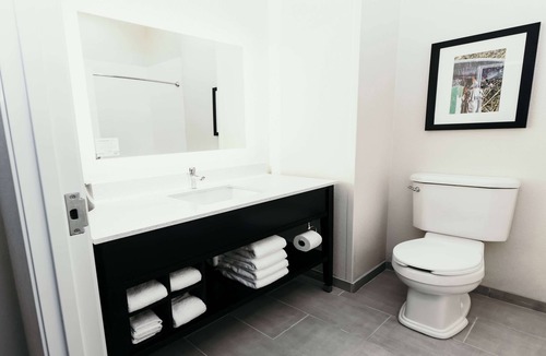 Ankeny Hotel | La Quinta Inn & Suites by Wyndham Ankeny IA - Des Moines IA