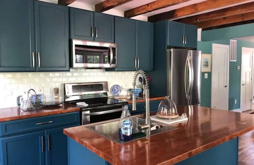 Village Green House | Lafayette Cottage in the Heart of Cape May