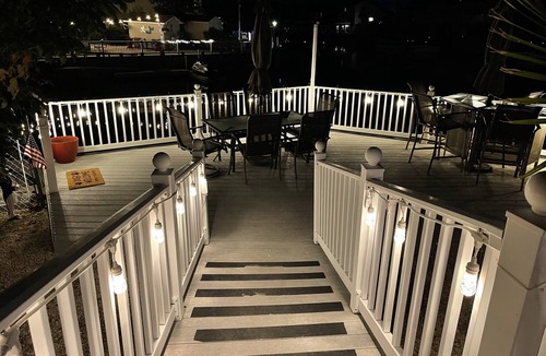 Beach Haven West House | Lagoon front Retreat - Pets welcome