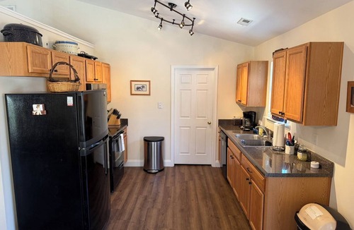 Mineral House | Lake access home centrally located to many Lake Anna amenities. Pet friendly!