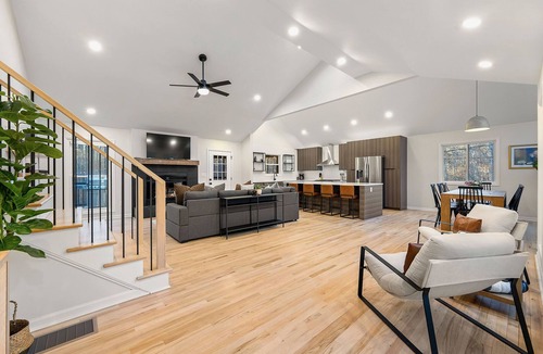 Woodstock House | Lake Allatoona! Unforgettable Forest Lake Retreat!nn