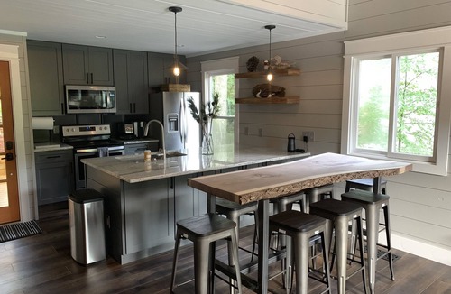 Waleska House | Lake Arrowhead Luxury Lakefront Cottage - Massive Dock- Best View on the Lake