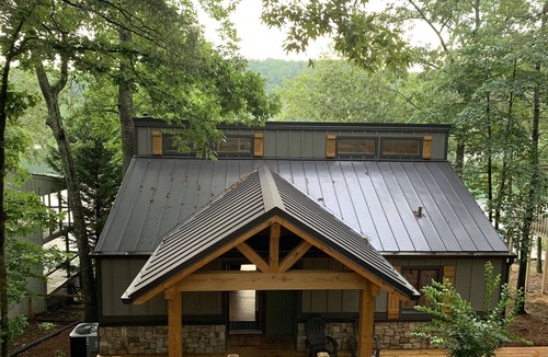 Waleska House | Lake Arrowhead Luxury Lakefront Cottage - Massive Dock- Best View on the Lake