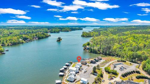 Alexander City House | Lake Daze on Lake Martin