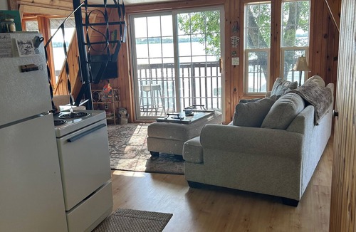 Waseca County Cabin | Lake Elysian Cabin Retreat – Peaceful & Steps from the Water