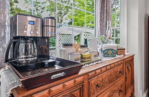 Lake Wissota Cottage | Lake Front Cottage with Amazing Firepit, Private Dock, Sleeps 6