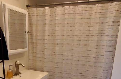 Lake Geneva Condo | Lake Geneva WI .. Walk to Main St. ... And Fun