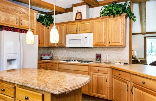 Galloway House | Lake House Waterfront Cabin Stunning views best home for bird watchers serenity