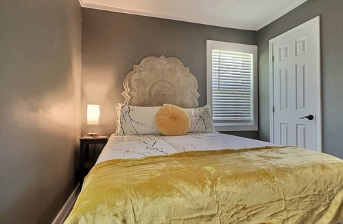 Wetumpka House | Lake Jordan Swayback Retreat-A Nature Lovers Dream