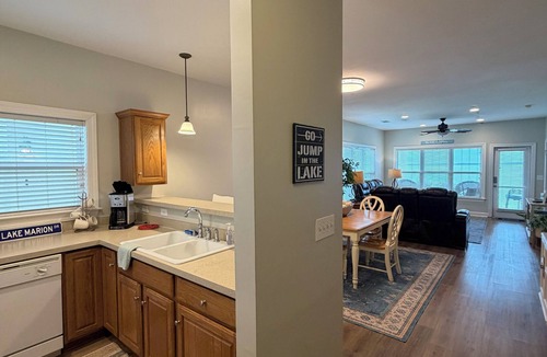 Santee Condo | Lake Marion - Majestic Big Water View!
