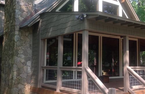 Alexander City Cabin | Lake Martin alabama, Cozy Couple Or Small Family. Pontoon Boat Rentals Available