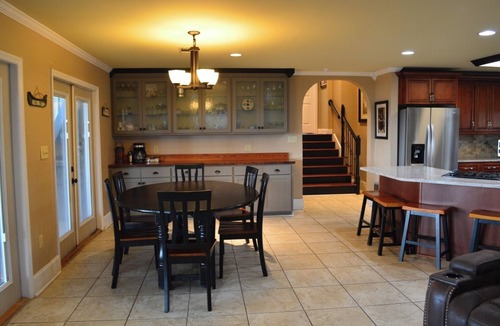 Gilbert House | Lake Murray 5BR | Hot Tub + Outdoor Kitchen
