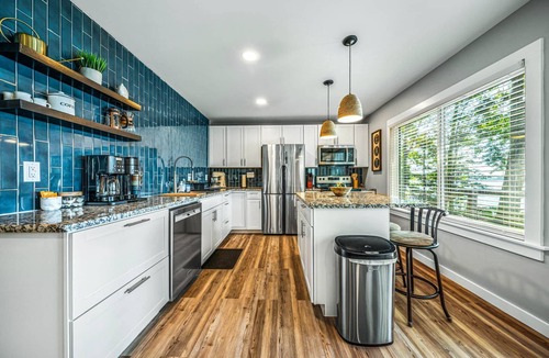 Chapin House | Lake Murray Retreat