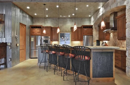 Oatmeal House | Lake Travis Waterfront, Pool, Pool Table, Shuffleboard, Floating Boat Dock