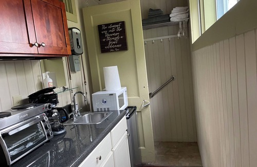 Tallulah Falls Cabin | Lakefront A-Frame steps from Tallulah Gorge and 90 minute drive from Atlanta