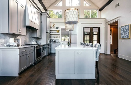 Rogers House | Lakefront at War Eagle