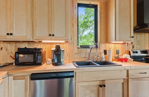 Samantha Cabin | Lakefront Cabin - Elevated Design and Breathtaking Views