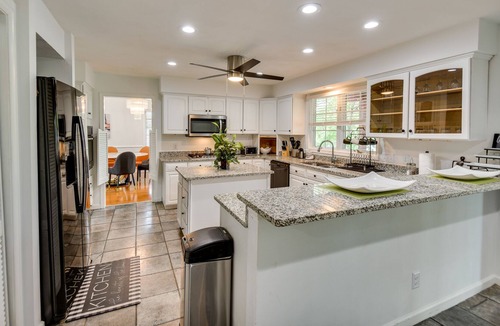 Chesapeake House | Lakefront Chesapeake Retreat w/ Hot Tub!