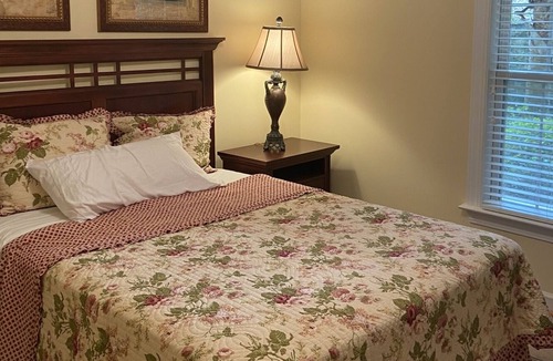 Santee Condo | Lakefront condo with boat slip available. 3 br, 3 ba