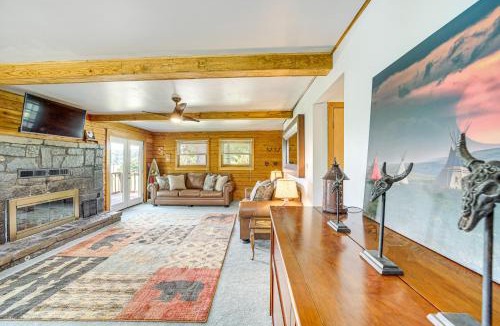 Mayes County House | Lakefront Home w/Boat Ramp Near Spavinaw Rec Area