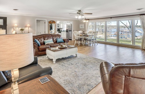 Leesburg House | Lakefront Leesburg Home w/Private Dock & Ramp!