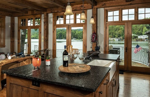 Landrum Ski Chalet | Lakefront Meditation